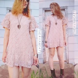 Taylor's Mauve Lace Overlay Flirty Spring Dress!<3